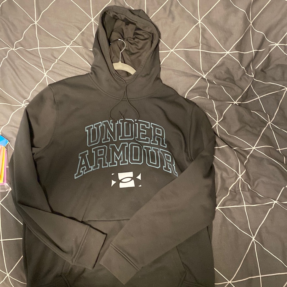 Men’s green under armor hoodie/sweatshirt, XL